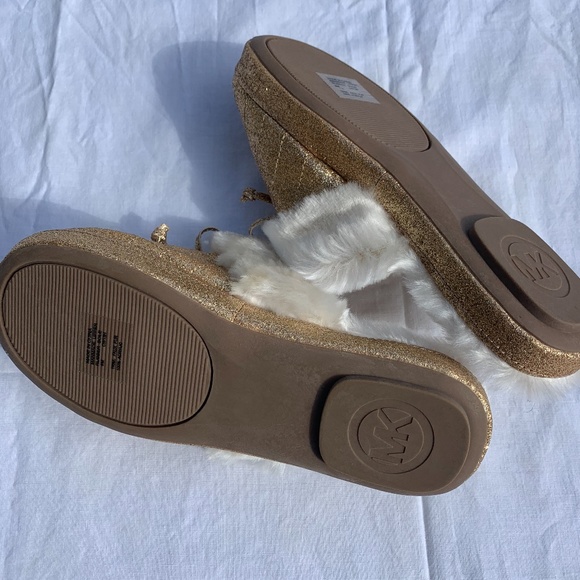 MICHAEL KORS Gold Sparkly Slippers - Picture 4 of 4